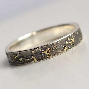 Gold Chaos 4mm Wide - Unique Wedding Band for Her or Him, 18k Gold and Sterling Silver