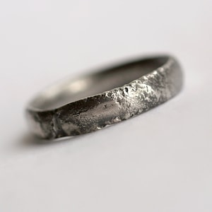 Rustic Wedding Bands Set Oxidized Sterling Silver Matching Rings image 5