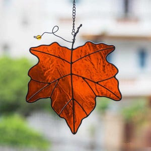 Herbst Ahornblatt Suncatcher - Handgefertigter Glasbehang für den saisonalen Dekor