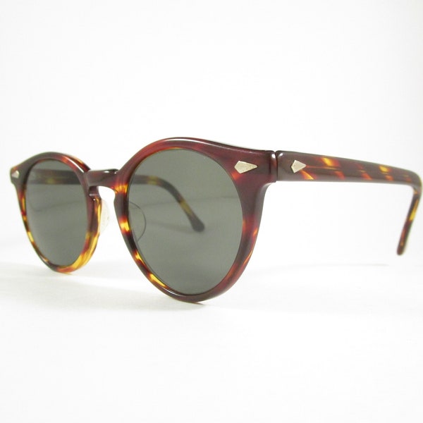 Vintage Tart Arnel style sunglasses horn rimmed tortoiseshell frames Liberty American Optical demi-amber pattern