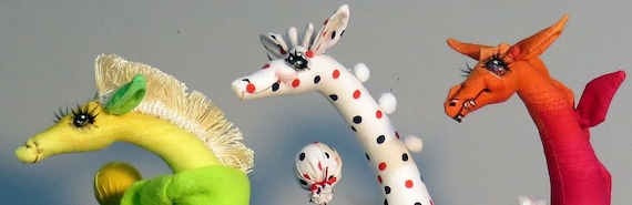 GIRAFFE AND HORSE" BY SHARON MITCHELL *NEW* CLOTH DOLL PATTERN "WHIMPEY DRAGON 