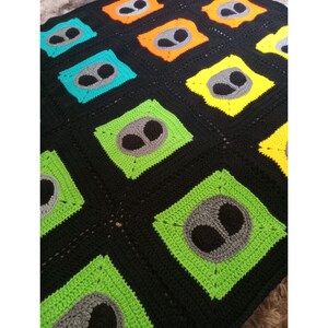 Alien Blanket, Black Throw Blanket, Baby Shower, Area 51, UAP, UFO, The Grey's, Christmas Gift, Lapghan, Afghan, Crochet Knit image 4