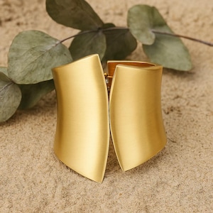 Cuff Bracelet, Gold Cuff Bracelet, Silver Cuff Bracelet, Wide Cuff Bracelet, Sculptural Statement Jewelry, Minimalist Bangle for Women