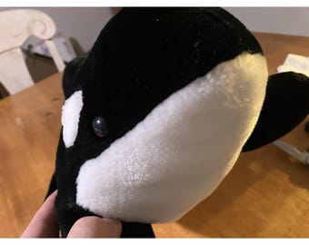 Vintage 80's Sea World Inc. Shamu Killer Whale 18" Stuffed Animal Easter Gift