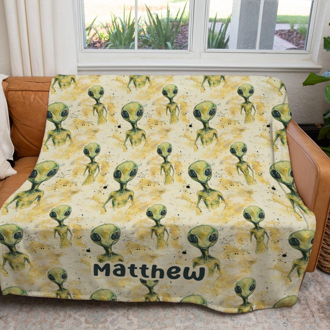 Personalized Alien Fleece Blanket: Custom Name Extraterrestrial UFO Sci ...