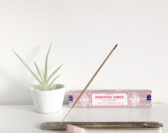 Positive Vibes Incense Set - Rose Quartz Crystal, Metal Incense Holder and 12 Incense Sticks - Home Decor, Boho Accessories