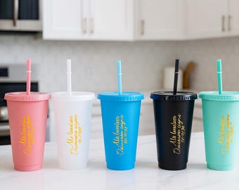 Vaso personalizado con pajita, vaso de 24 oz con nombre personalizado, regalo para propuesta de dama de honor, vasos para despedida de soltera, artículos reutilizables para bebidas.