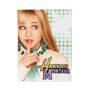 Hannah Montana Velveteen Plush Blanket, Cozy Throw for Kids, Gift for Birthdays, Movie Nights, Soft Comforter, Blanket for Fans