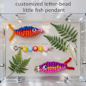 Handmade Beaded Fish Bag Charm Keychain, Personalised Name Keyring, Beaded Fish Charm, Custom Name Keychain for Bridesmaid