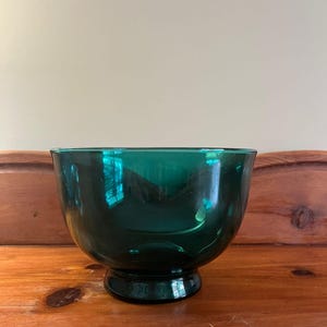 Vintage Emerald Green Glass Bowl | Footed Mid-Century Modern Decor | Minimalist Centerpiece | Preloved Sustainable Glassware