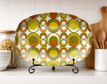 Bandeja geométrica verde retro, estilo moderno de los años 70, decoración de cocina con aguacate.