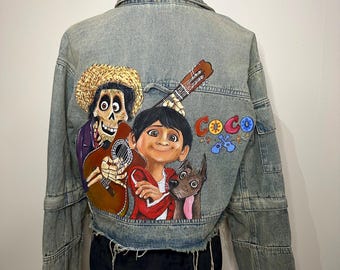 Giacca di jeans Coco originale dipinta a mano – Miguel, Hector e Dante – Giacca di jeans personalizzata unica nel suo genere – Arte da indossare