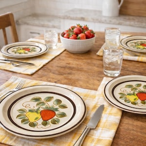 Vintage Strawberry Dinnerware Set - Etsy
