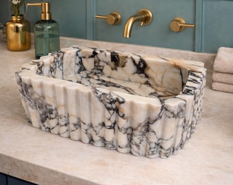 Lavabo de mármol de pared - Lavabo de baño de pared hecho a mano - Lavabo acanalado Calacatta - Un lujoso lavabo de pedestal ideal para tocadores de baño