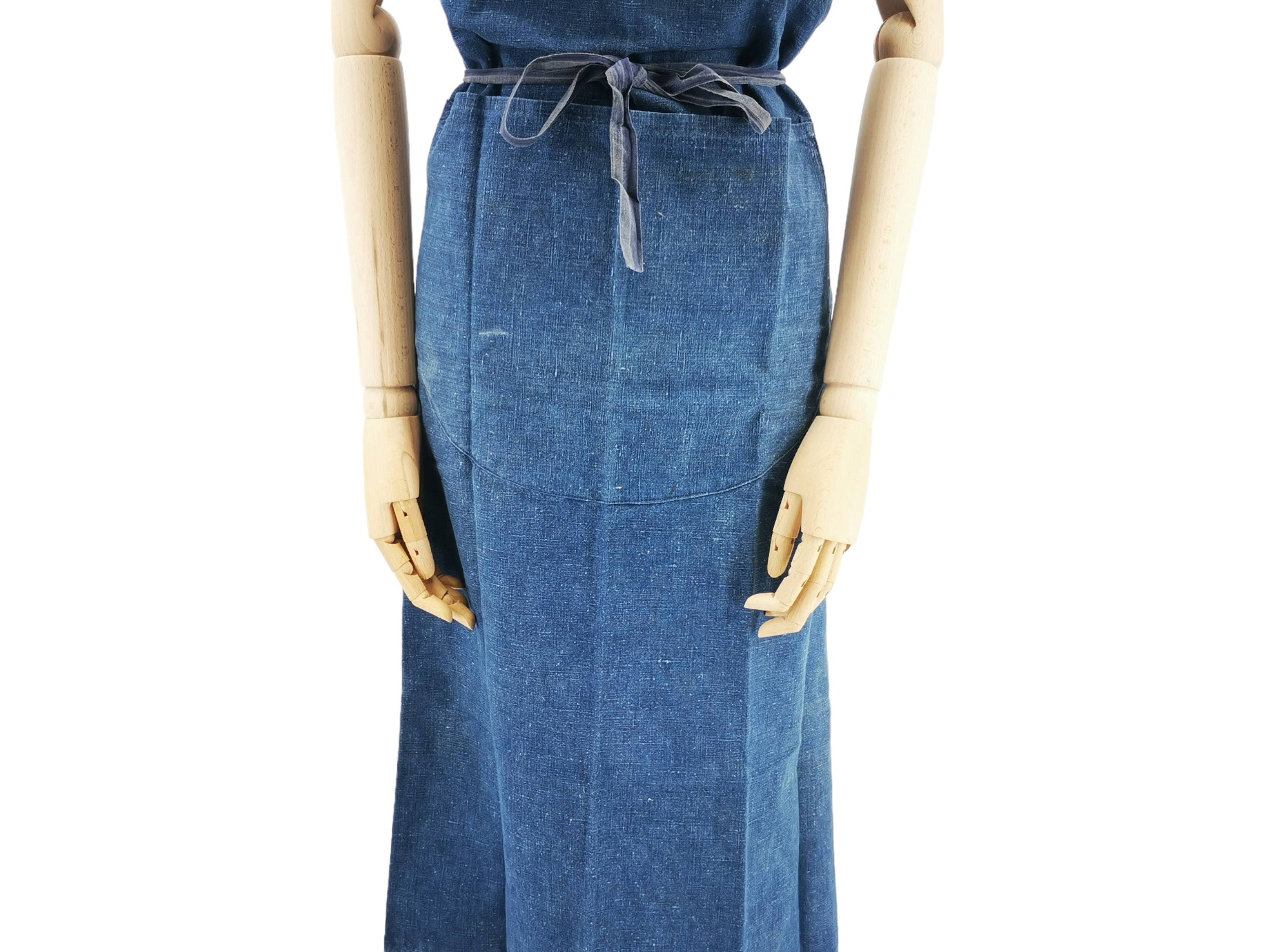 エプロン 1920s French Indigo Linen Apron Vintage French Indigo Linen Apron – 1900s Bistro Style - Etsy