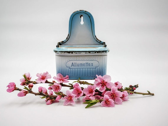 アンティーク・アルメット缶（マッチ入れ） フランスBB社製