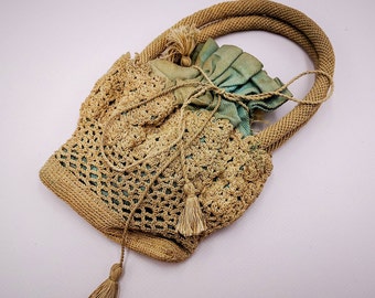 ANTIQUE French beige Crocheted lace drawsting PURSE, pale blue silk interior, Irish crochet drawsting purse, antique drawsting bag - purses