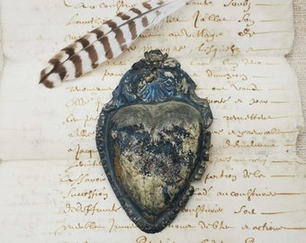 Exvoto sacré-cœur italien antique, cœur exvoto très ancien, datant des années 1700, exvoto de forme ogivale, très terni et fragile