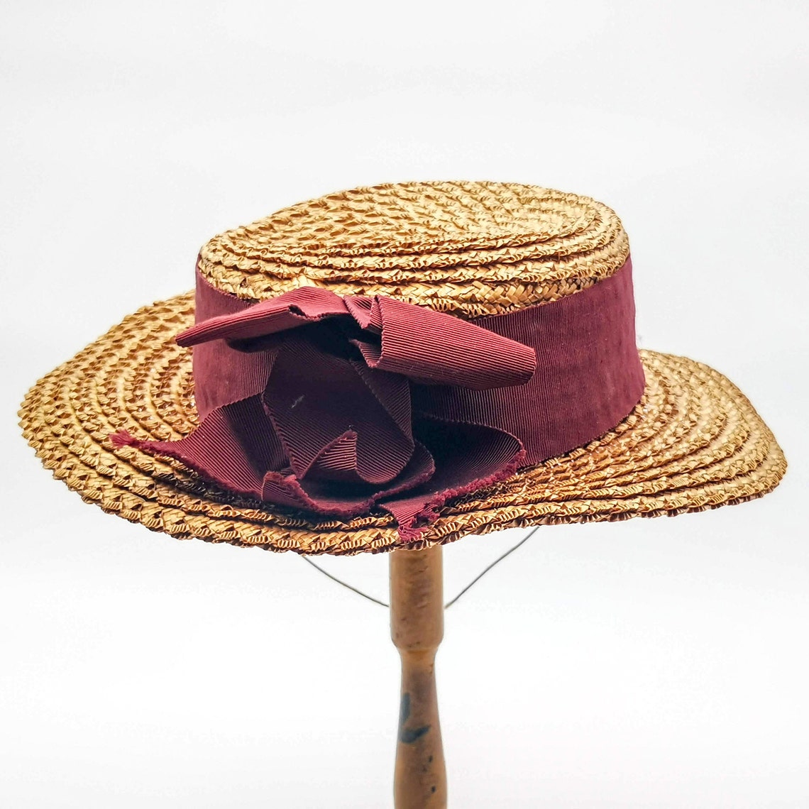 Chapeau de paille des années 1900 - France