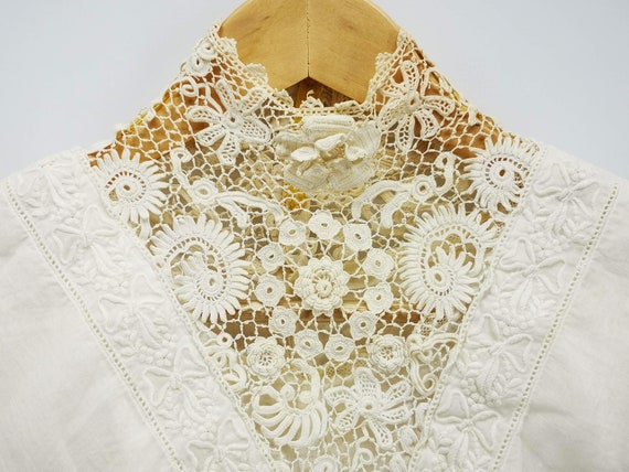 Antique French blouse, Irish crochet lace yoke an… - image 4