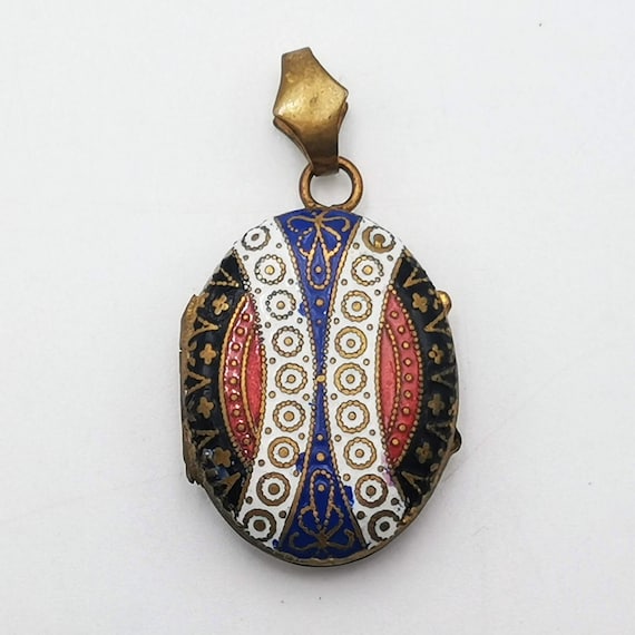 Antique French oval locket, enameled opening meda… - image 4