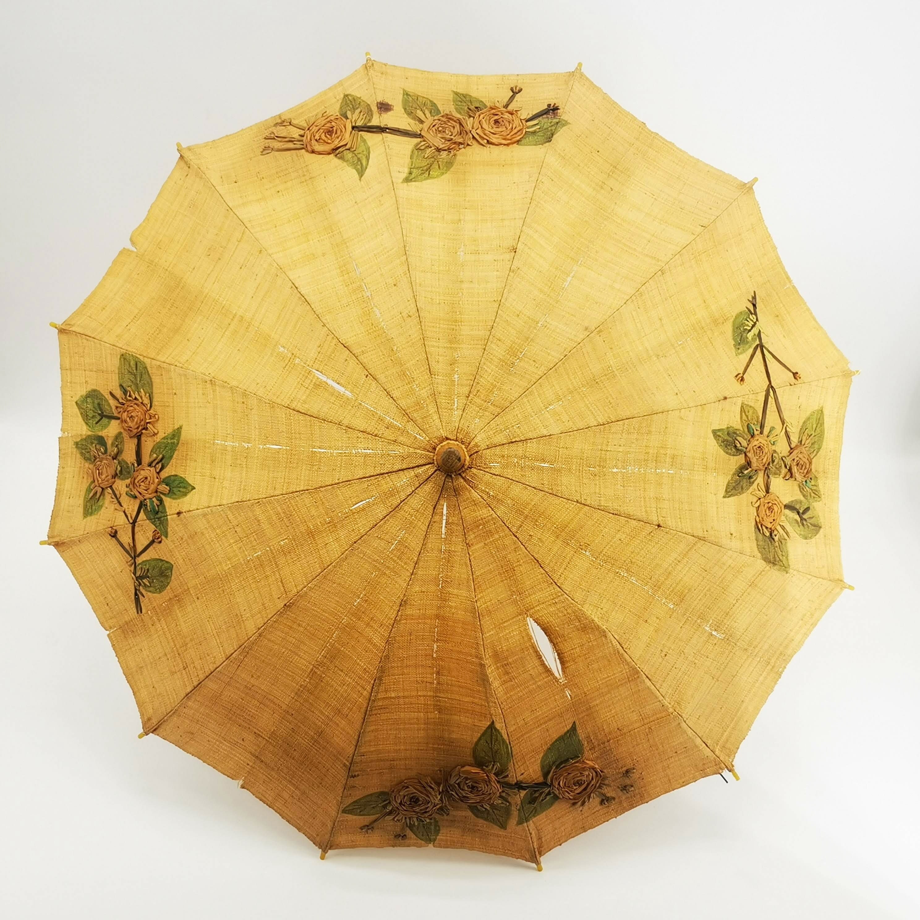 Antiker italienischer Stroh-Sonnenschirm, handbemalte Rosen, geschnitzter  Holzgriff - Etsy.de