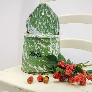 Antique French enameled SALT BOX, marbled decor green & white, vintage enameled kitchenalia salt box, French salt container