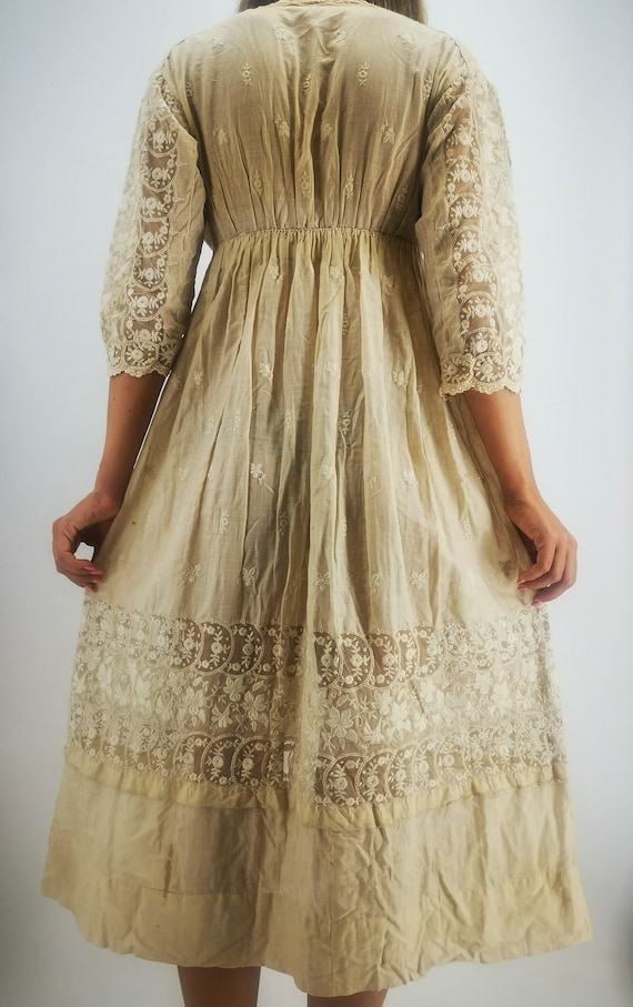 Antique French beige dress, late Edwardian era af… - image 4