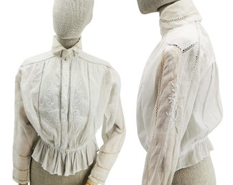 Antique French blouse in batiste, Edwardian era shirt with white embroideries and lace, early 1900s-woman white blouse with high collar