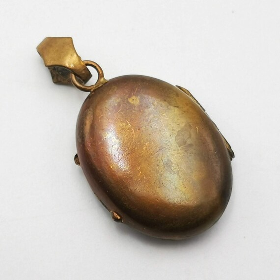Antique French oval locket, enameled opening meda… - image 7