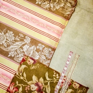 TABLE CLOTH patchwork made with Antique French FABRICS, antique table cloth with laces e french fabric, vintage linen patchwork