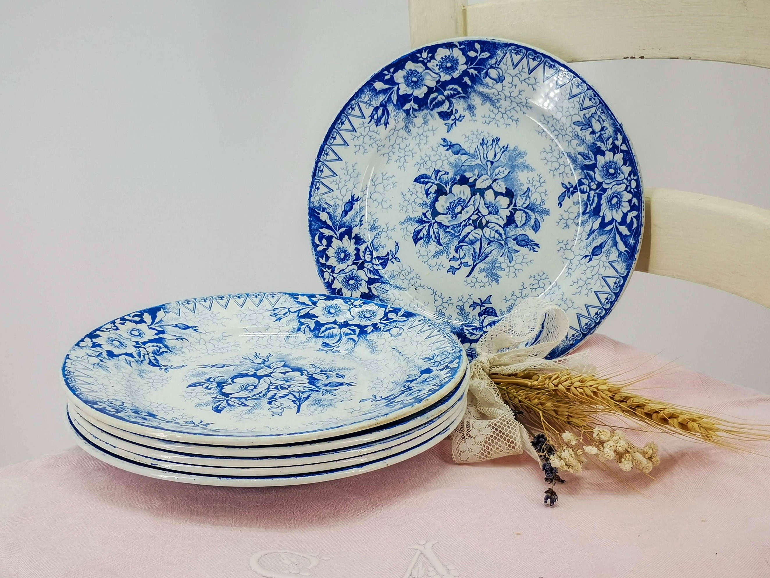 assiettes En Faïence