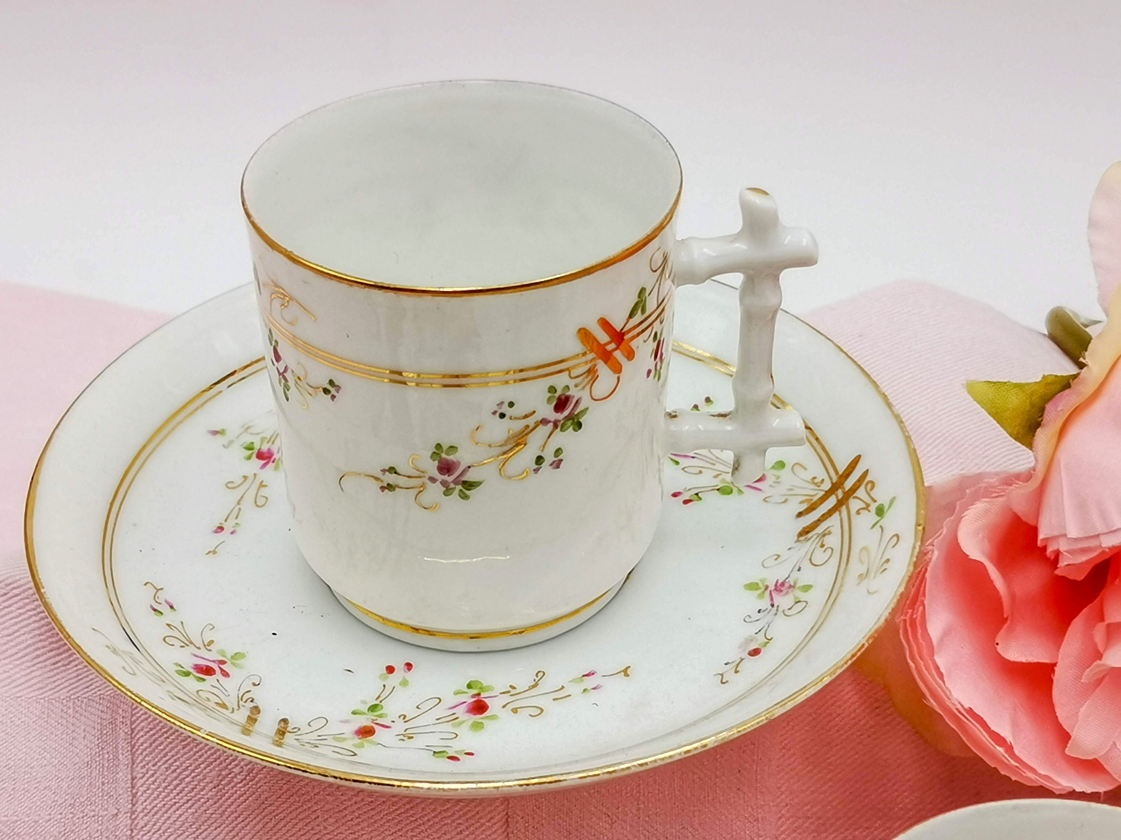 YBK Tech Creative - Set Tazza E Piattino Decorativo A Specchio, Fatto A Mano In Ceramica, Modello Argento, Capacità 230 Ml, Con Cucchiaio