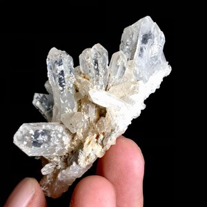 59:Gram Beautiful Natural Top Clear ACHED Quartz specimen Crystals pakistan