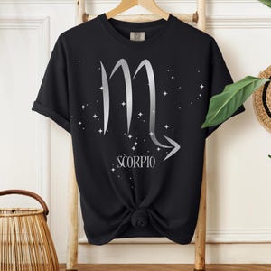 Skorpion Sternzeichen T-Shirt, Sternzeichen T-Shirt, Astrologie Shirt, Geburtstagsgeschenk für Skorpion, Sternzeichen Bekleidung, Horoskop Mode, Sternzeichen Shirt