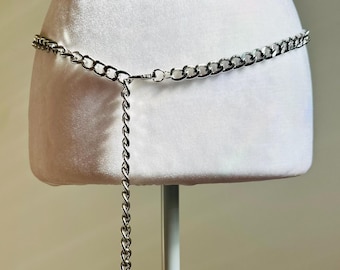 Cinturón de cadena plateado brillante - Talla ajustable