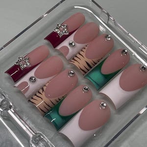 The It Girl Set - Freestyle French Press On Nails