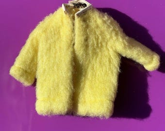 Authentic Vintage Skippers Yellow Fur Coat #1513 Mattel 1970 Doll