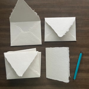 Cartão de felicitações dobrado em branco - Conjuntos de papelaria para casamento feitos à mão, envelopes com bordas arredondadas em papel artesanal de mídia mista natural - A2