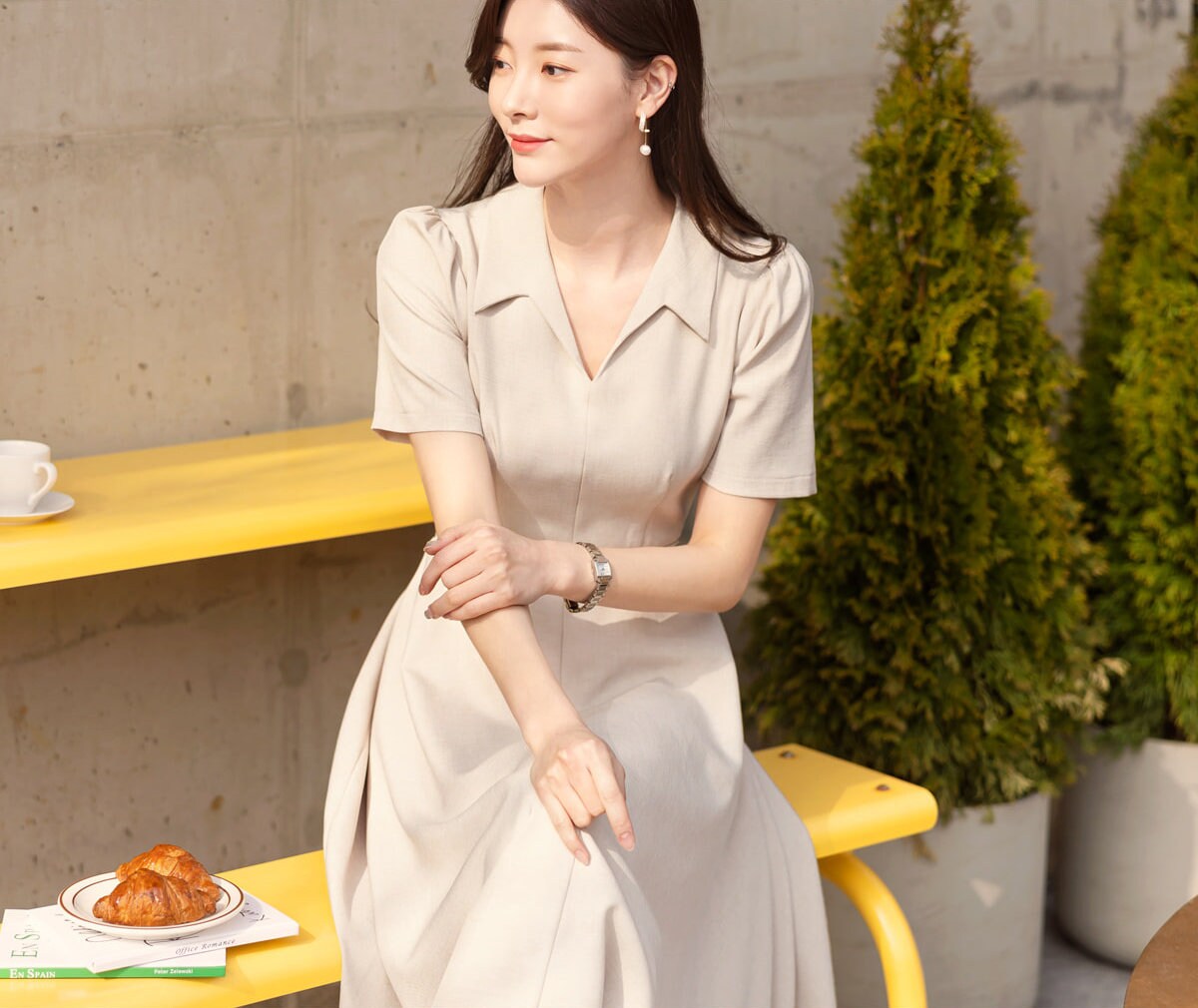 Elegant Feminin Flare Dress With Belt / Korean Style Belt Point