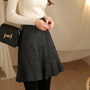 Elegant Feminin Mini Skirt / Korean Style Office Look Skirt / Daily Winter Mini Skirt