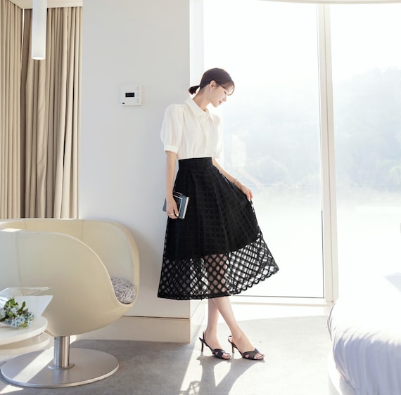Midi skirt top party outfit