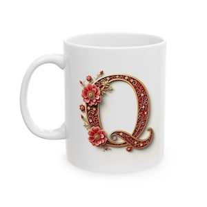 Taza de café con monograma Q con elegante diseño en rojo y dorado, personalizada, para cumpleaños, bautizo, boda o Navidad. 325 ml (11 oz y 15 oz)