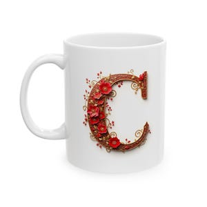 Taza de café con monograma C con elegante diseño en rojo y dorado, personalizada, para cumpleaños, bautizo, boda o Navidad. 325 ml (11 oz y 15 oz)