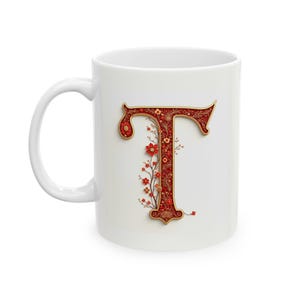 Taza de café con monograma T con elegante diseño en rojo y dorado, personalizada, para cumpleaños, bautizo, boda o Navidad. 325 ml (11 oz y 15 oz)