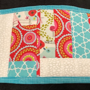 Fun colourful bird Mug Rug