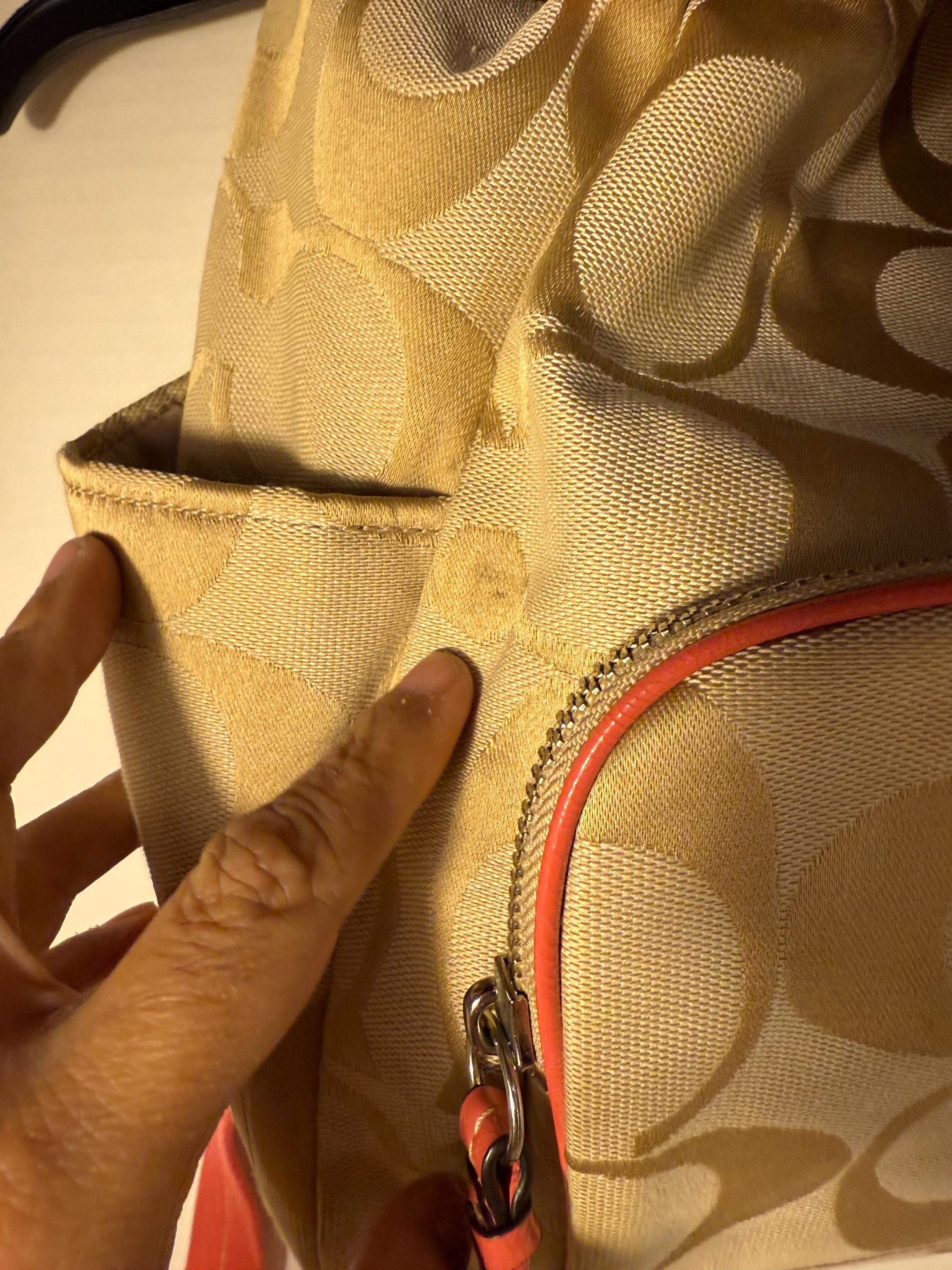 Vintage-y2k Coach Signature Canvas Backpack With Logo on Flap and