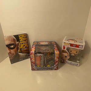 3 pc. Wrestling Collection-King’s Return Mini Arena 12 wrestlers-Funko Pop WWE Chris Jericho #40-WWE Batista The Animal Unleashed DVD set