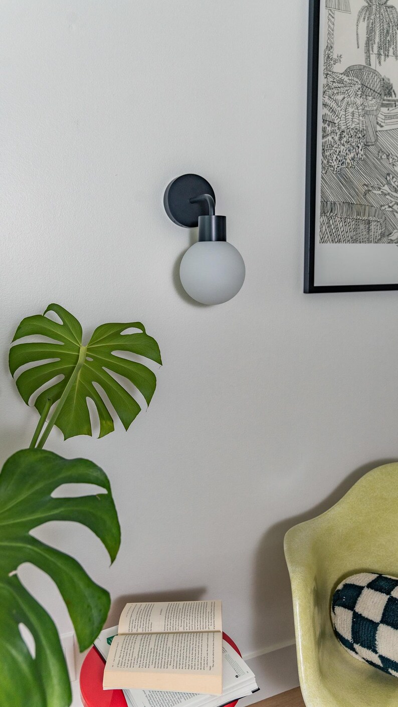 Poplight Rechargeable Wall Sconce - Thumbnail 2