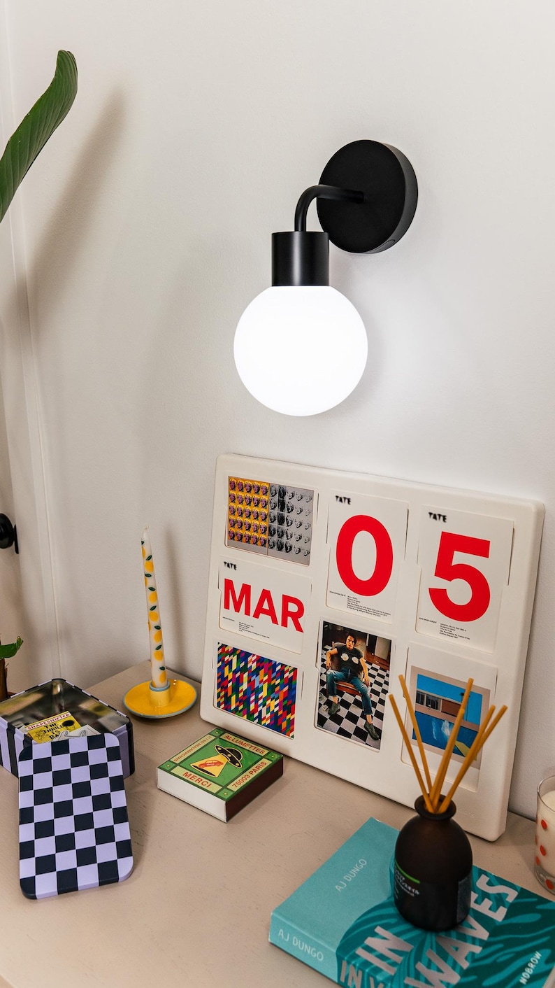 Poplight Rechargeable Wall Sconce - Thumbnail 3